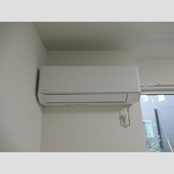 N・D-ROOM IIDACHOU　A棟103号室 エアコン