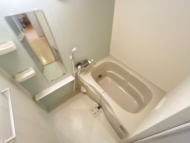 コモド　レジデンス バス