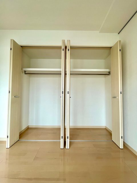 レジディア西新宿Ⅱ 収納