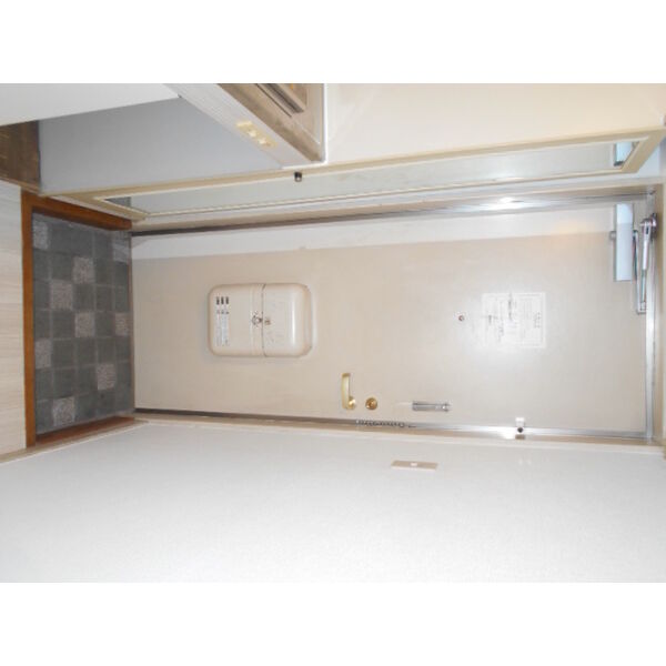 ジュネパレス市川第24-A0101号室 玄関