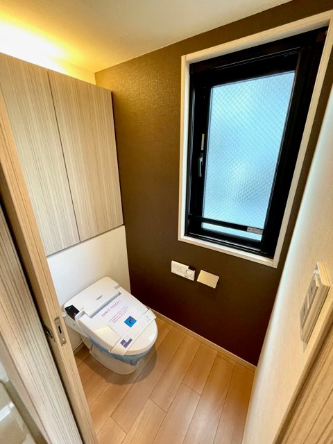 レジディア日本橋馬喰町Ⅲ12階 トイレ