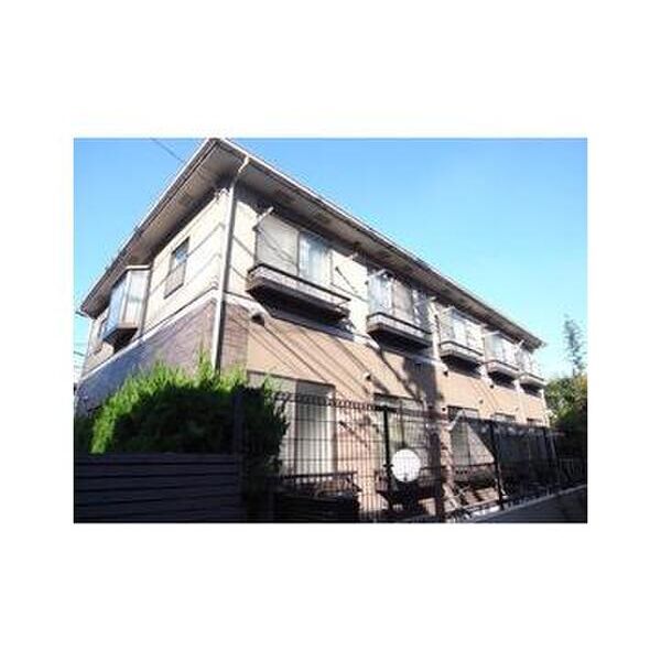 ジュネス三軒茶屋201号室 外観