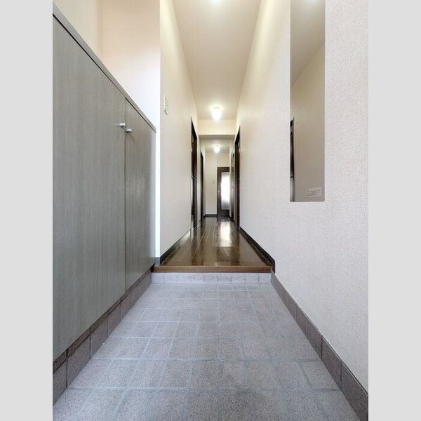 サニーハイツ村野 玄関