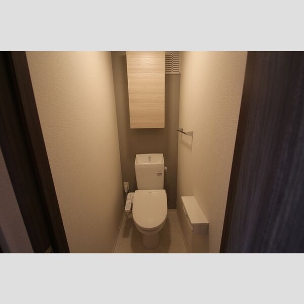 グラナーデ鹿浜 トイレ