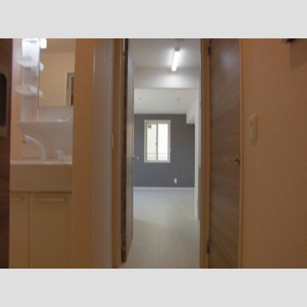 エトーレ・DⅢ203号室 ■廊下からお部屋を撮影しました■