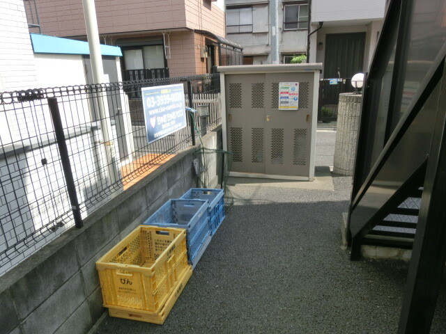 レガーロ・Ｋ1階 部屋その他