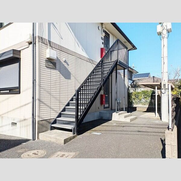 ベルフレール　B エントランス