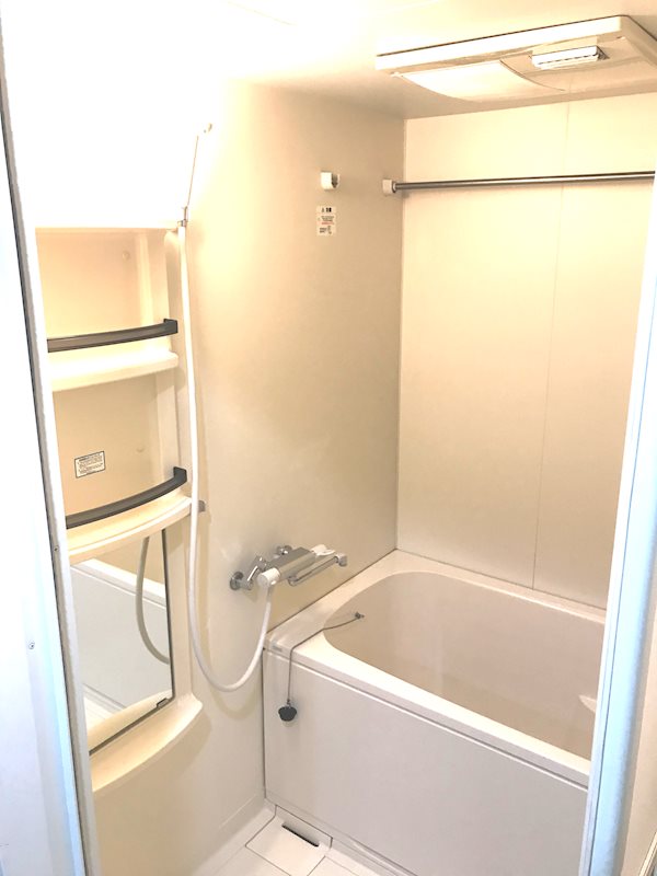 プラッサ西参道1階 お風呂