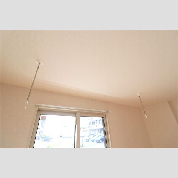 ゴールドパストラル　Ⅷ102号室 室内物干し