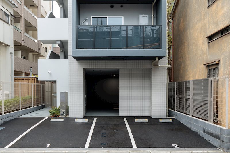 ドゥーエ菊川7階 駐車場