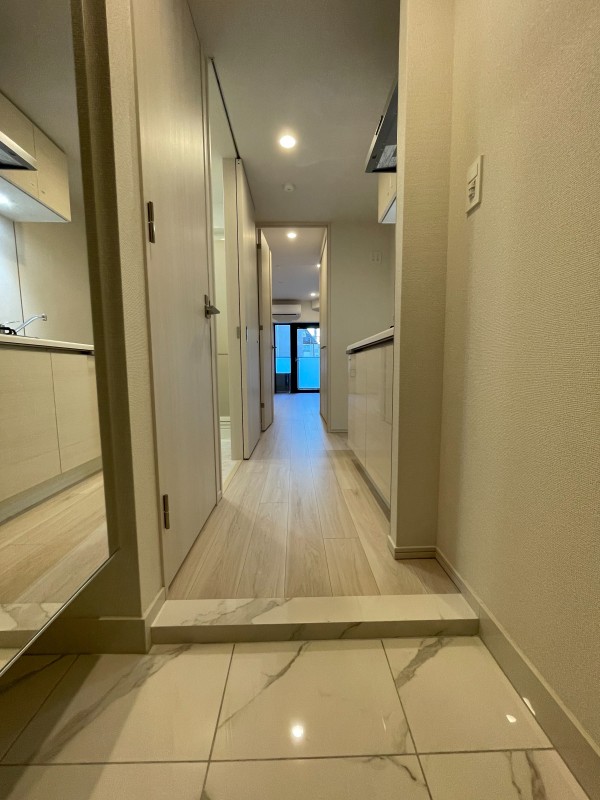 クレイシアIDZ蒲田 玄関