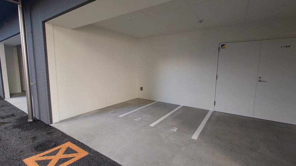 グランヴァンプレミアムイースト川口1階 外観