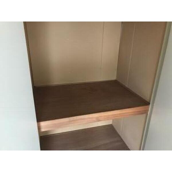 ドミトリー九沢 リビング