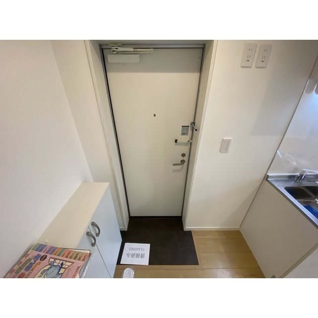 エステイトB能見台　205号室 玄関