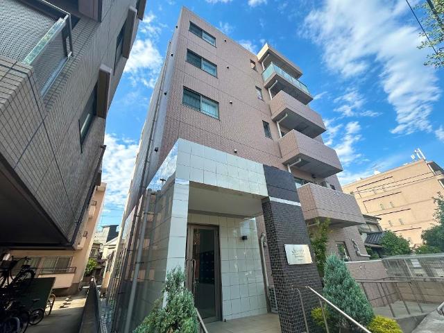 Ｂｌｕｅ　Ｓｈａｌｌｏｗｓ 外観写真（昼）