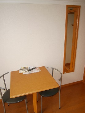 レオパレスＳＡＴＹ 内観