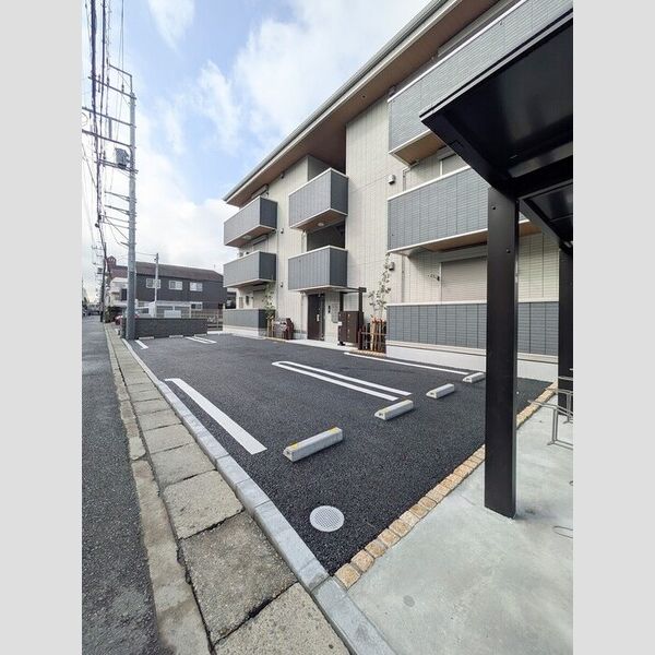 カーサ ルビア102号室 駐車場