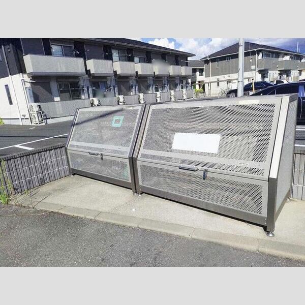 mille graine(ミル グレーヌ)　B106号室 ダストボックス