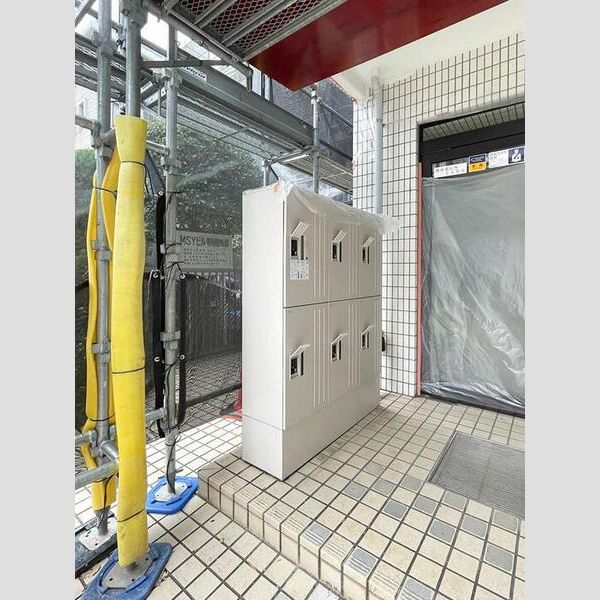 M・S・Yビル　住居 宅配ボックス