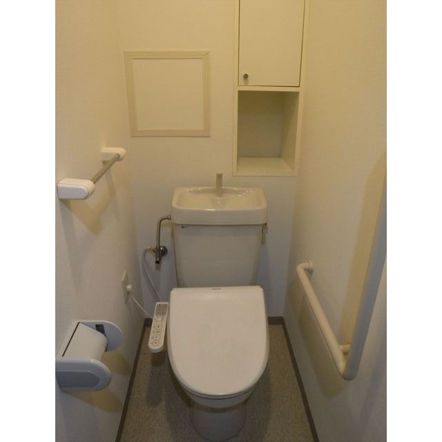 ルクレ川口イースト0202号室 内観