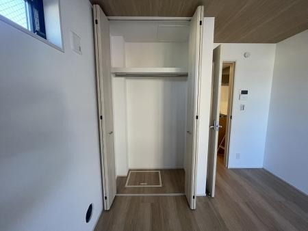 Esta大塚1階 収納