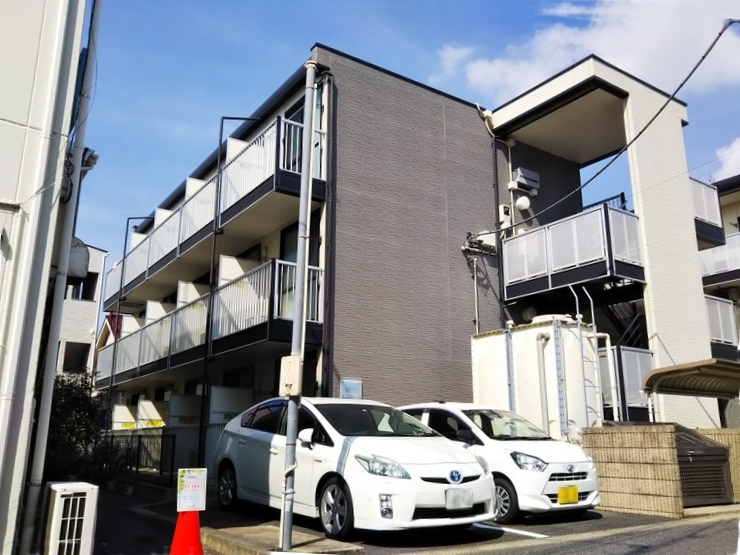 レオパレスライブラの外観画像