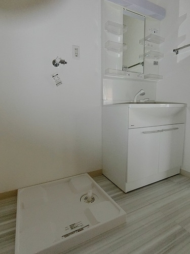 ドムール江古田 洗面所※2017年12月撮影