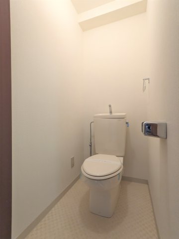 メゾンドプランタン405号室 トイレ