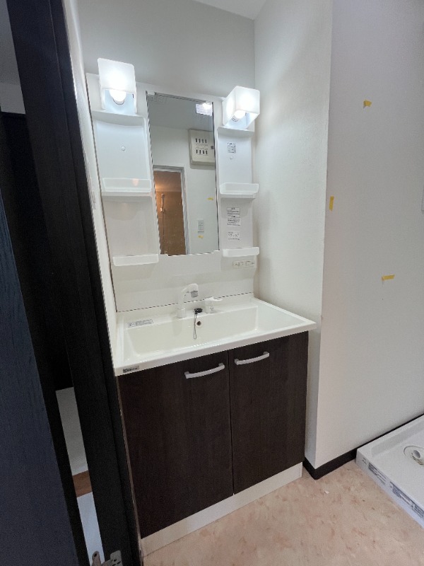 ヒルズヴァンベールD棟1階 洗面