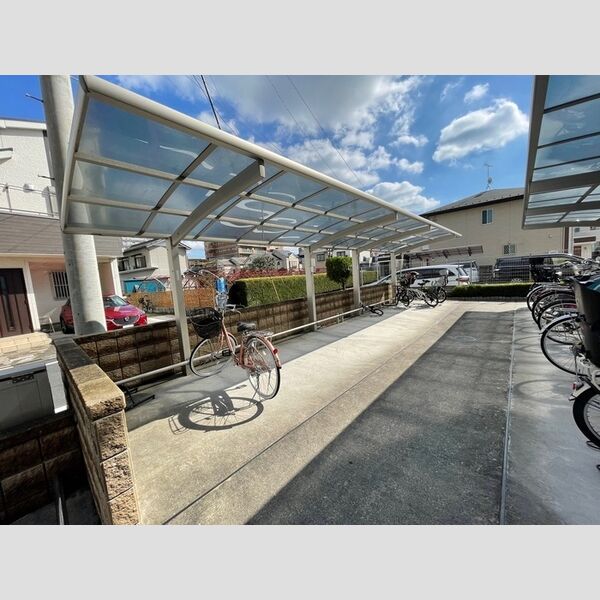 シャルマン 周辺