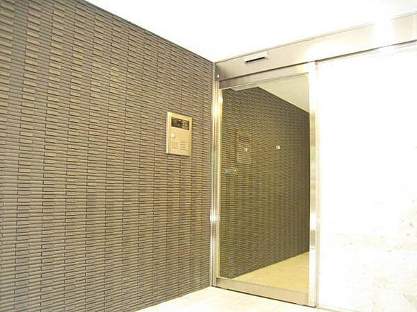 スカイコート文京大塚3階 エントランス