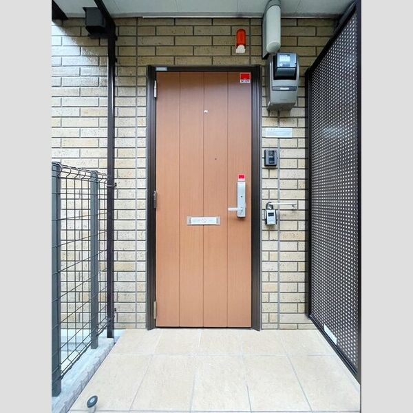 フローラ小金井 玄関ドア