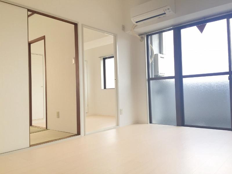 ティ・エル・ハイツ八王子北 リビング