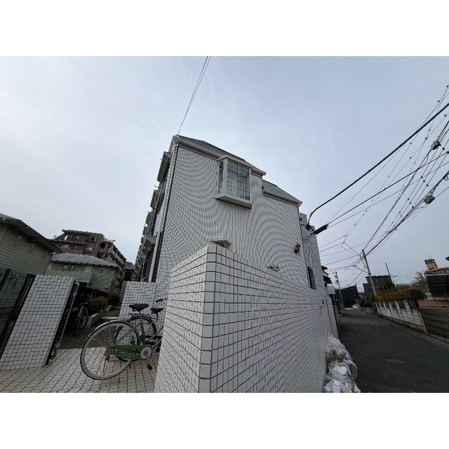 プラザ・ドゥ・ラモンド 外観