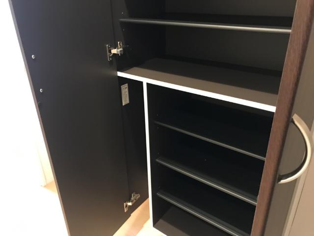 アプリコット 下駄箱