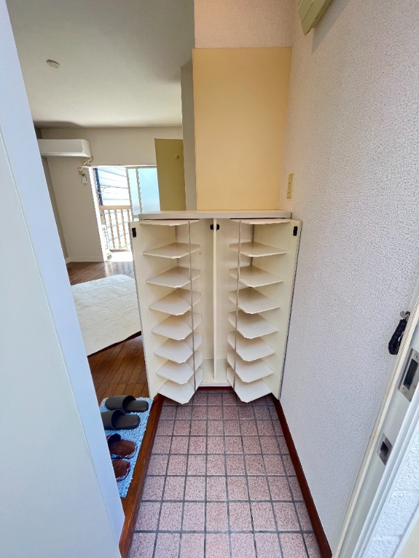 コーポミユキ2階 シューズボックス