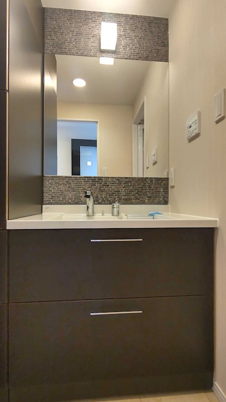 レジディアタワー麻布十番12階 洗面