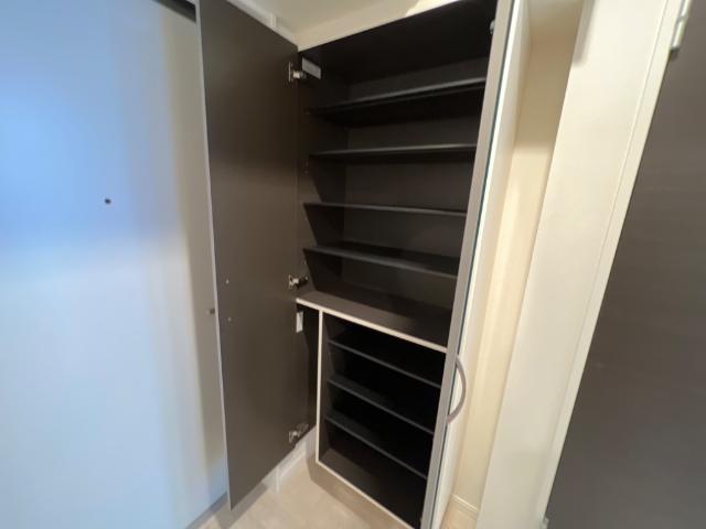 アーバンパレス 収納