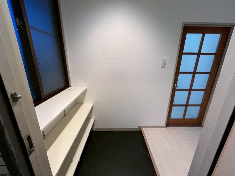 クロノス四之宮 玄関