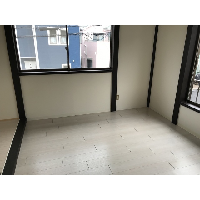 大磯ハイツB棟1号室 内観