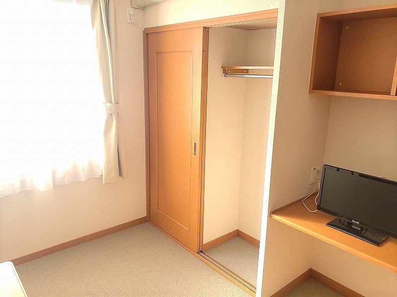 レオパレスボヌール 内観