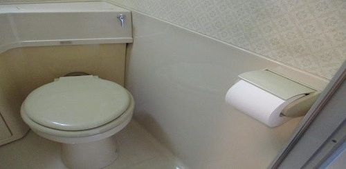 上野アビタシオン8階 トイレ(3点UB)　※2025年11月撮影