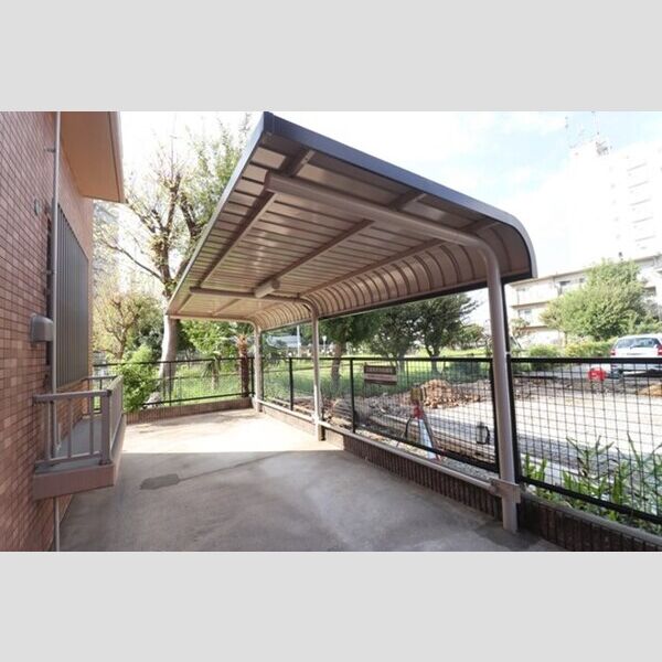 グランメール北松戸101号室 駐輪場