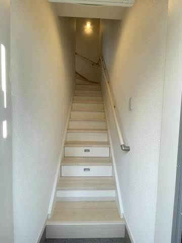 バーミープレイス平井2階 玄関