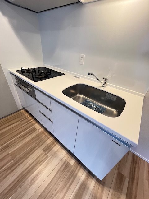 ＯＮＥ ＲＯＯＦ ＲＥＳＩＤＥＮＣＥ ＡＳＡＫＵＳＡＢＡＳＨＩ5階 キッチン