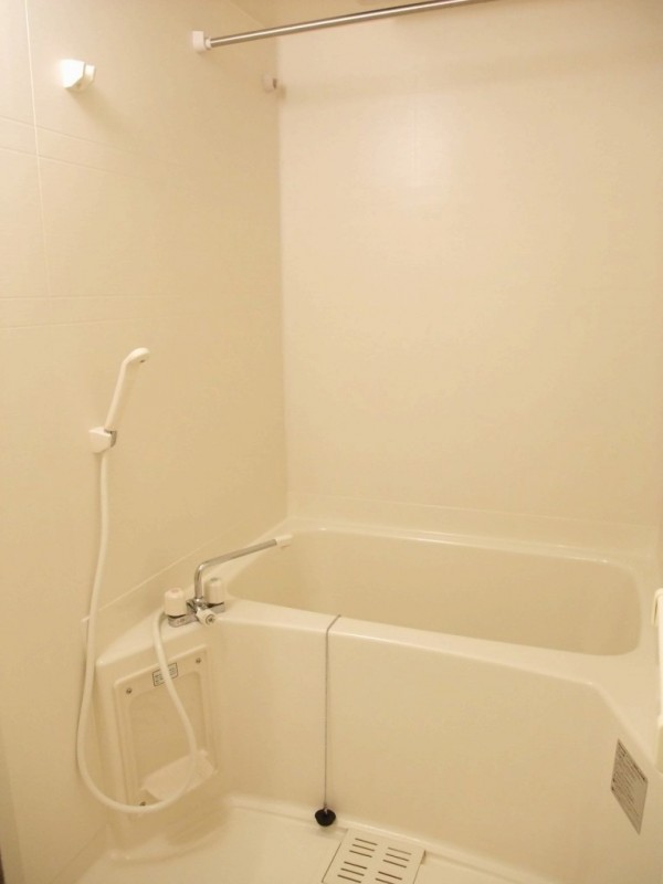 リクレイシア富士見台1階 お風呂