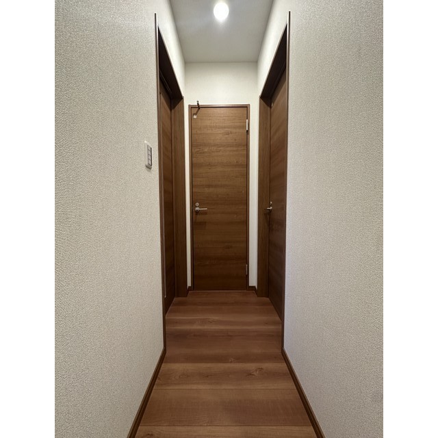 コントレイルⅡ105号室 内観