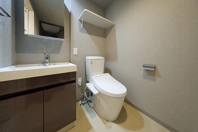 Weave Base Oji Kamiya1階 トイレ