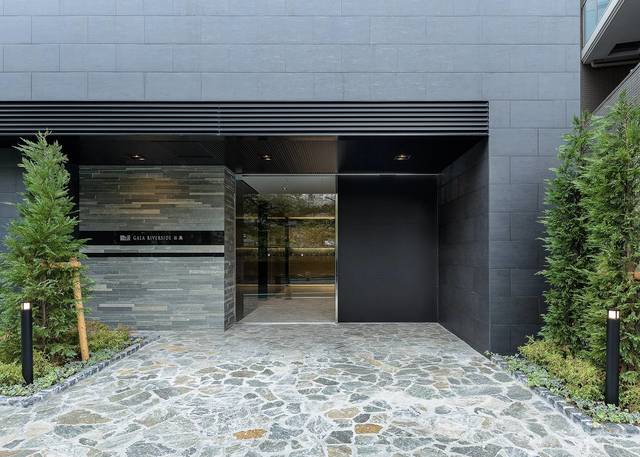 ガーラ・リバーサイド目黒7階 エントランス