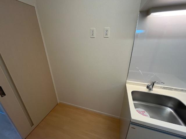 ゴールドクレスト 冷蔵庫置き場（イメージ）